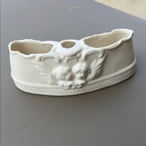 Dresden Victorian Germany Elegant Cream Ceramic Vase